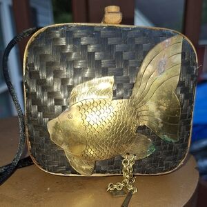 Vintage Woven Wooded Purse